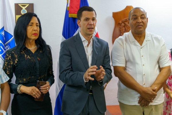 Intrant y Alcaldía Santo Domingo Oeste lanzan plan piloto a favor del sector motoconcho