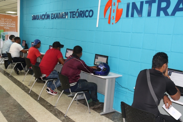 Más de 38 mil ciudadanos practicaron examen licencias oficina virtual INTRANT