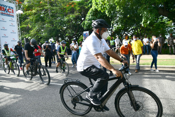 INTRANT Realiza con éxito bicicletada “Pedalea Gran Santo Domingo”