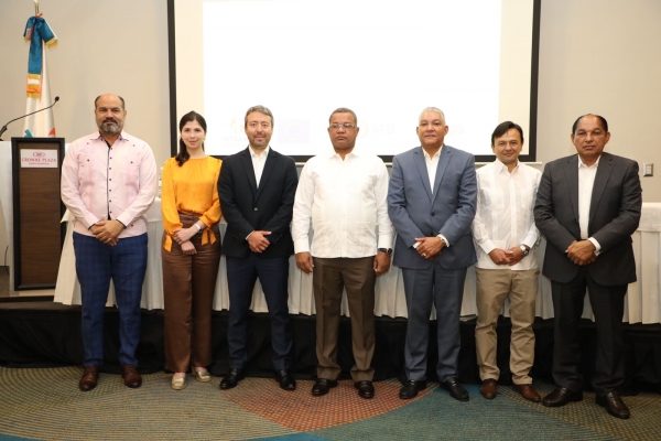 Intrant inicia “Programa de Apoyo al Fortalecimiento Institucional y Empresarial” con Transmilenio de Colombia