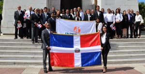 INTRANT deposita Ofrenda Floral por 175 aniversario Independencia Nacional