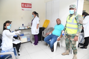 INTRANT realiza pruebas de dopaje a choferes y quitará licencia a quienes den positivo