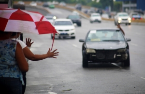 INTRANT llama a conducir con precaución ante las lluvias de la tormenta Beryl